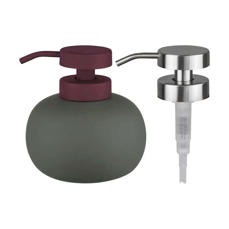 Lotus play Seifenpumpe niedrig, inkl. 2 Pumpenköpfen Dark olive by Mette Ditmer – product photo