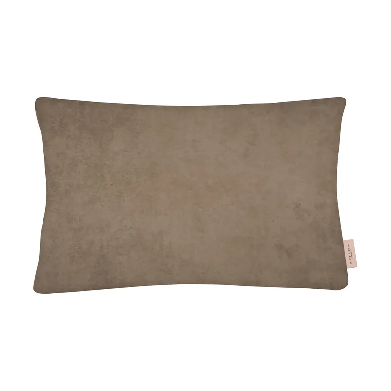 Lounge Dekorationskissen Hazelnut, 40x60 cm by Mette Ditmer – product photo