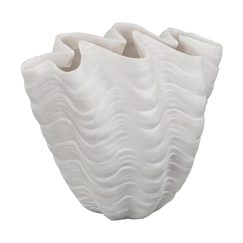 Shell Vase Small, 22 cm, white by Mette Ditmer – product photo