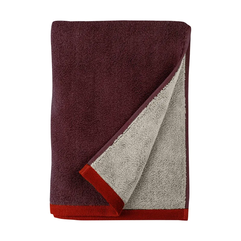 Soft Handtuch 50x90 cm Gray-Red (grå-röd), 50x90 cm by Mette Ditmer – product photo