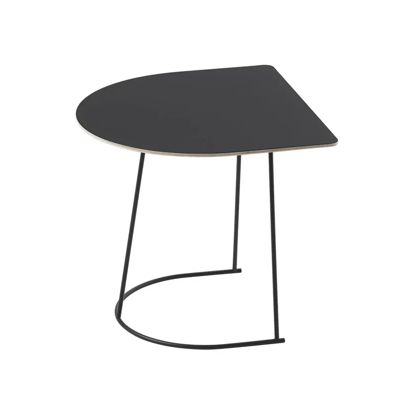 Airy Couchtisch half size Schwarz by Muuto – product photo