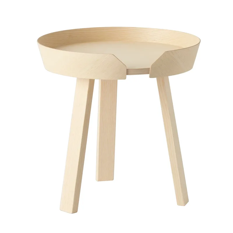 Around Beistelltisch klein Esche van Muuto – productfoto