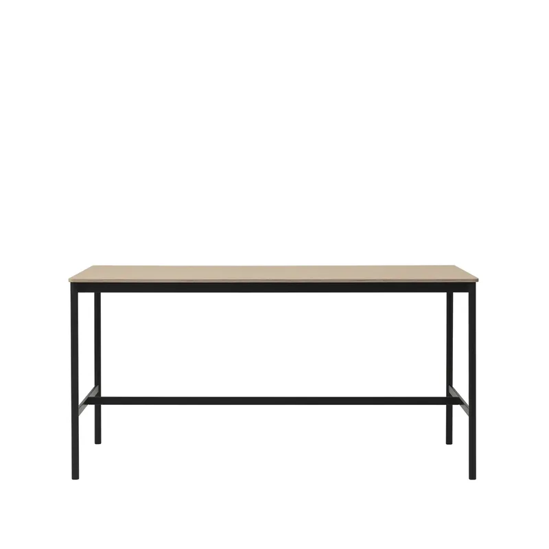 Base High Bartisch Oak, Schwarzes Gestell, plywoodkant, b85 l190 h95 by Muuto – product photo
