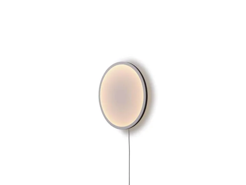 Calm Wandlamp Ø50 Touch Dim White/Black van Muuto – productfoto