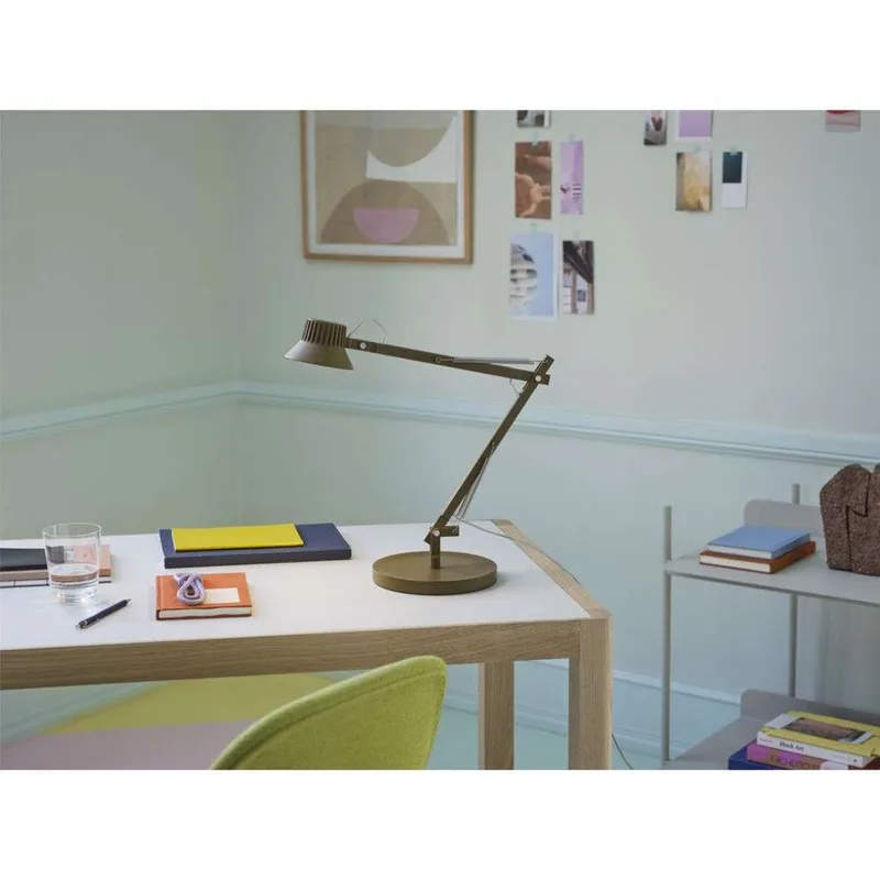 Dedicate Tafellamp S2 Brown Green van Muuto – productfoto