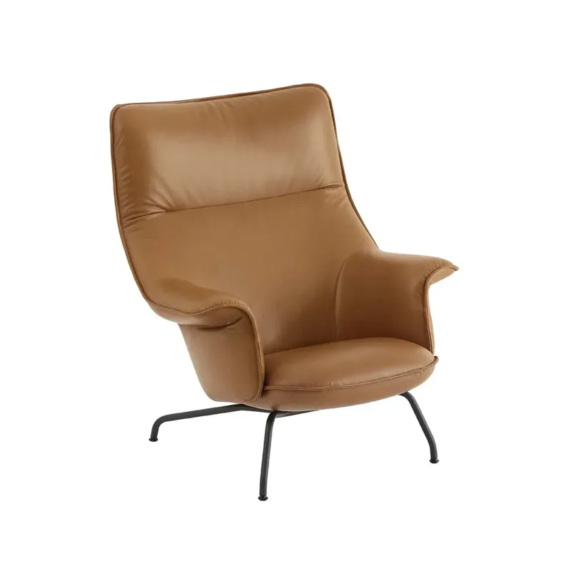 Doze Sessel Refine leather cognac-Black von Muuto – Produktfoto