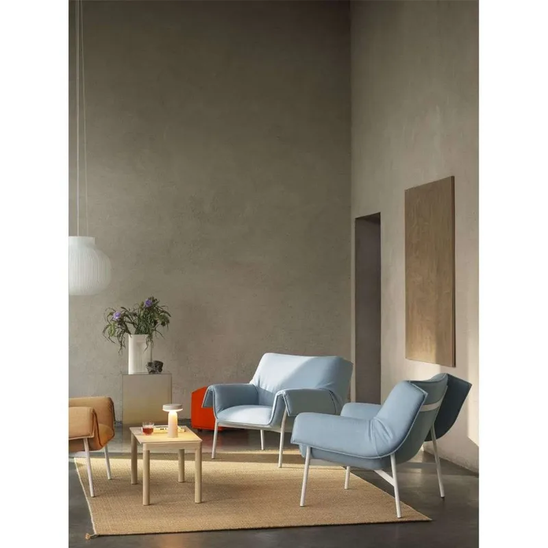 Ease Portable Tafellamp Grey von Muuto – Produktfoto