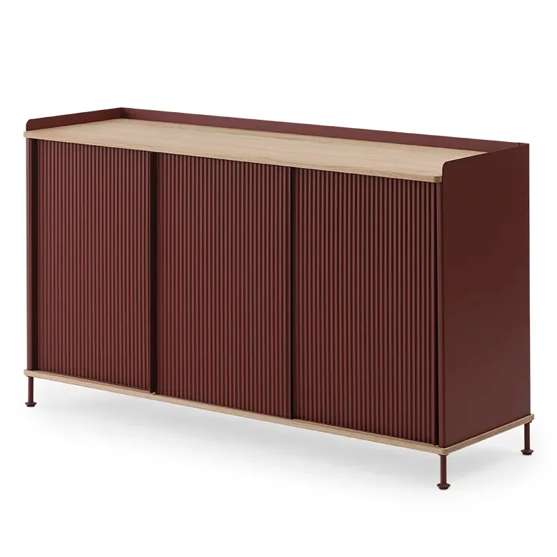 Enfold Anrichte 148 x 45 cm - oiled oak Deep Red de Muuto – photo du produit