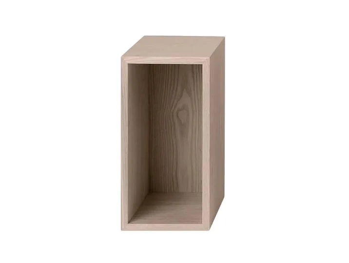 Étagère avec panneau Stacked 2.0, petit chêne de Muuto – photo du produit