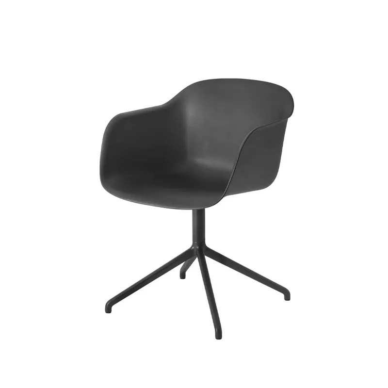Fiber armchair Bürostuhl mit drehbarem Gestell Black-anthracite black base by Muuto – product photo