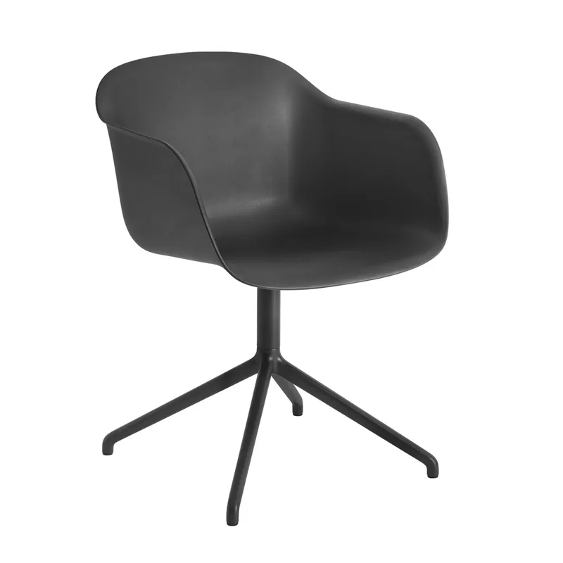Fiber armchair Bürostuhl mit drehbarem Gestell Schwarz by Muuto – product photo