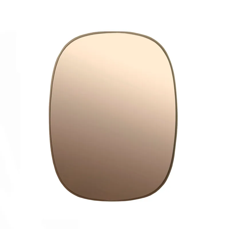 Framed Spiegel Rose, 59x44 cm by Muuto – product photo