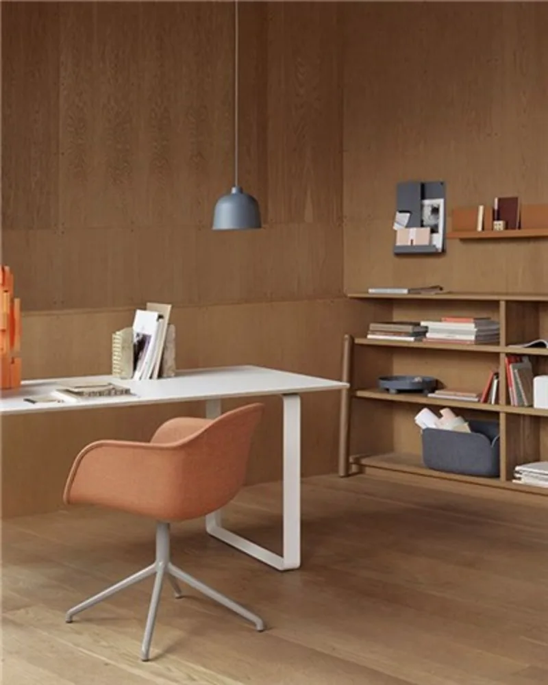 Grain Hanglamp Blue-Grey by Muuto – product photo