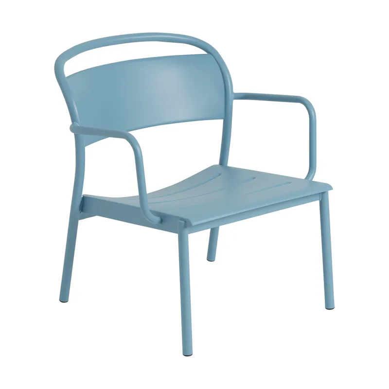 Linear Steel Loungesessel Pale blue by Muuto – product photo