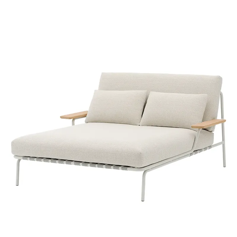 Loungebed Settle mit Armlehnen Grey von Muuto – Produktfoto