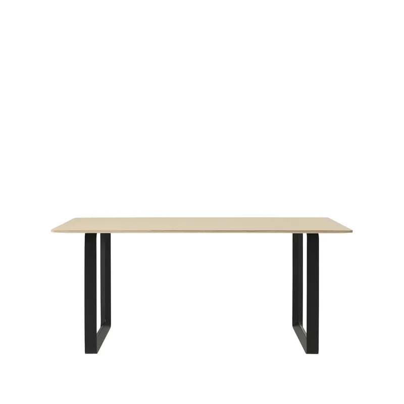 Muuto 70/70 Esstisch 170 x 85cm Oak veener-Plywood-Black by Muuto – product photo
