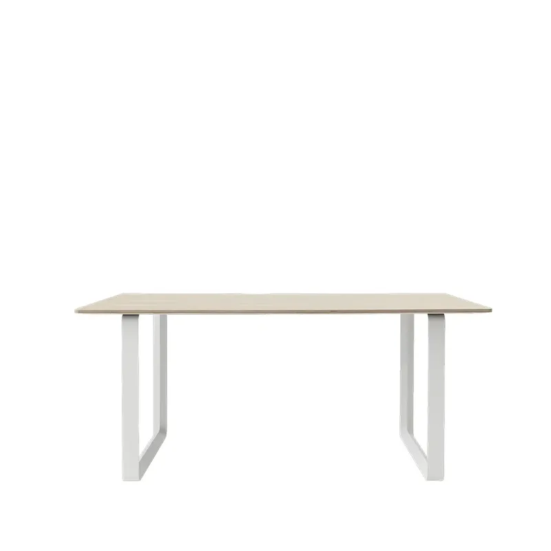 Muuto 70/70 Esstisch 170 x 85cm Oak veneer-Plywood-White by Muuto – product photo