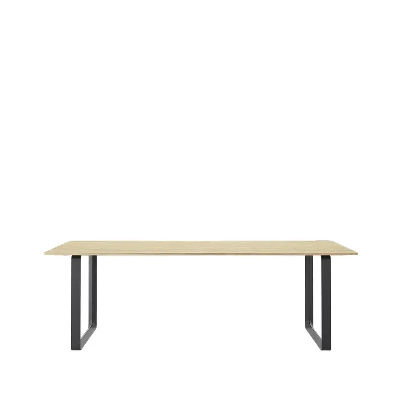 Muuto 70/70 Esstisch 225 x 90cm Solid oak-Black från Muuto – produktbild