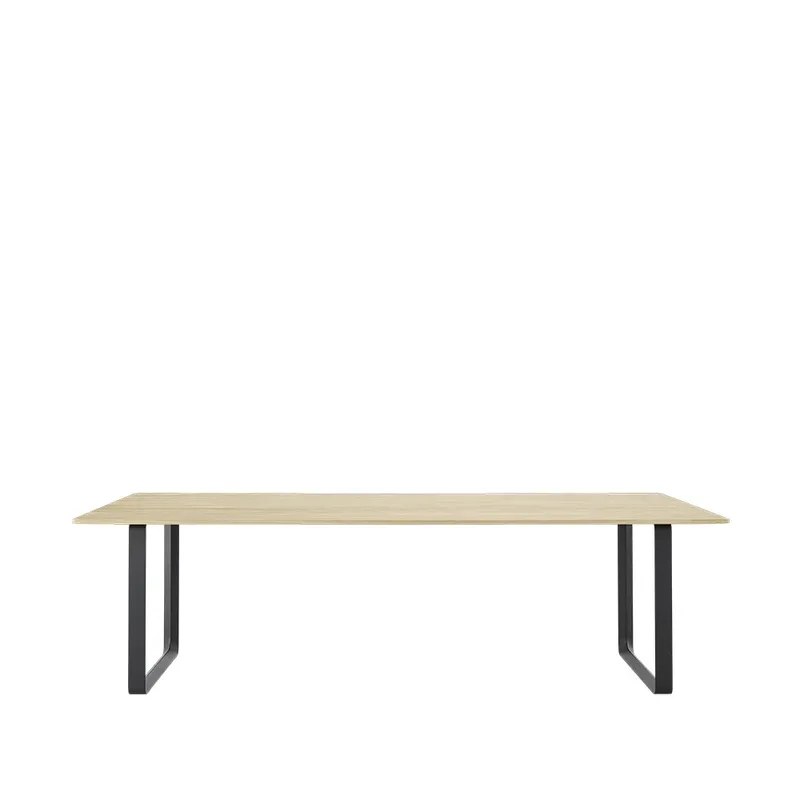 Muuto 70/70 Esstisch 255 x 108cm Solid oak-Black by Muuto – product photo