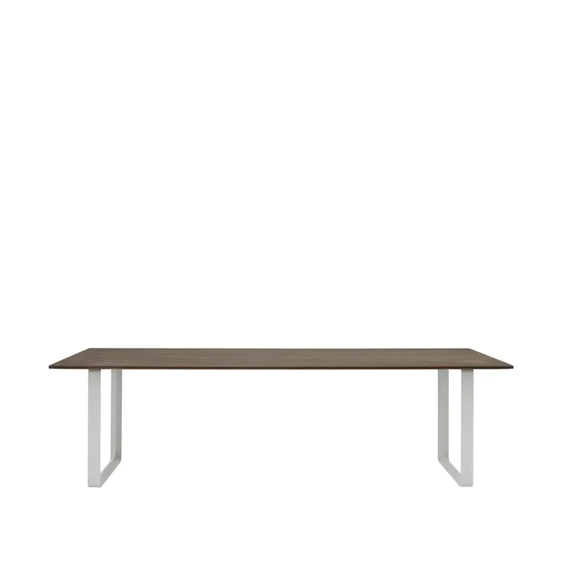 Muuto 70/70 Esstisch 255 x 108cm Solid Smoked oak-Grey från Muuto – produktbild