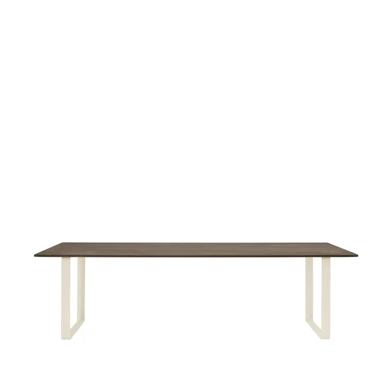 Muuto 70/70 Esstisch 255 x 108cm Solid Smoked oak-Sand från Muuto – produktbild