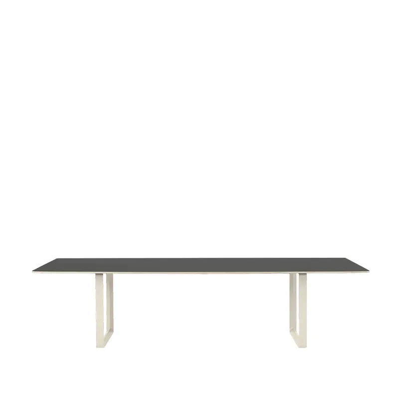 Muuto 70/70 Esstisch 295 x 108cm Black linoleum-Plywood-Sand från Muuto – produktbild
