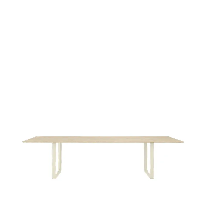 Muuto 70/70 Esstisch 295 x 108cm Solid oak-Sand by Muuto – product photo
