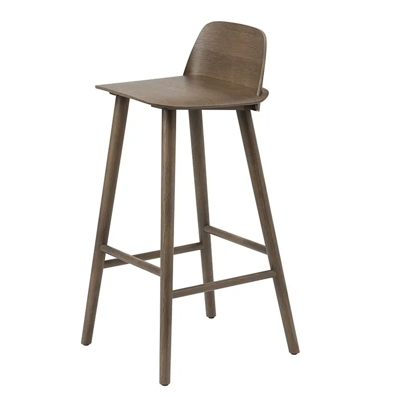 Nerd barhocker 75 cm - mit Metallfußstütze - Stained Dark Brown von Muuto – Produktfoto