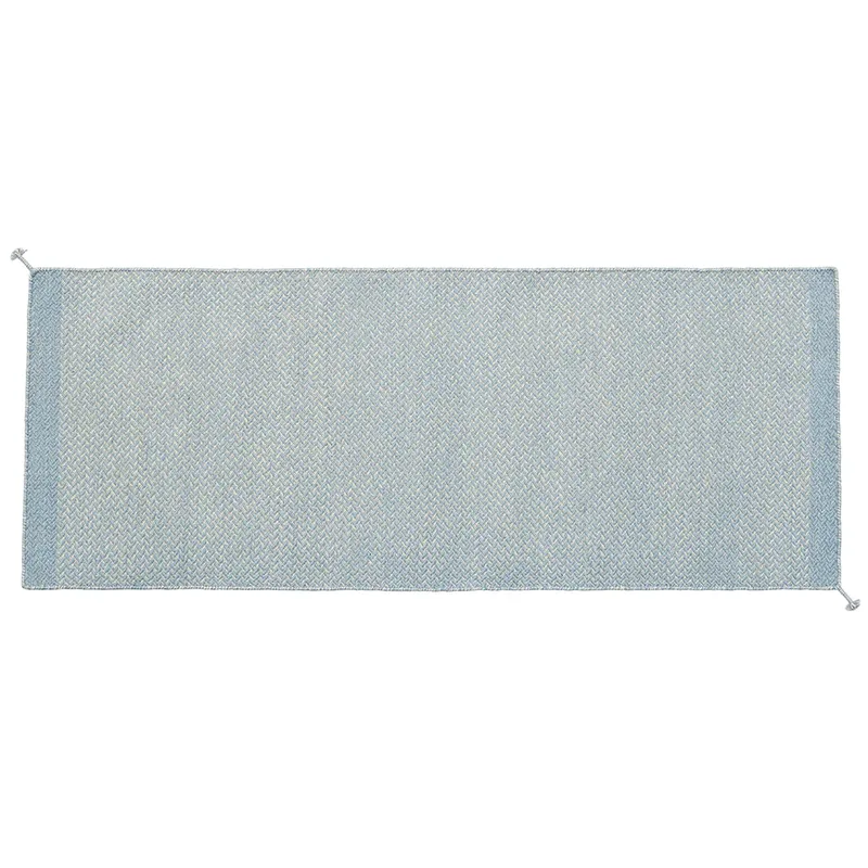 Ply Teppich 200x80 cm Light Blue van Muuto – productfoto