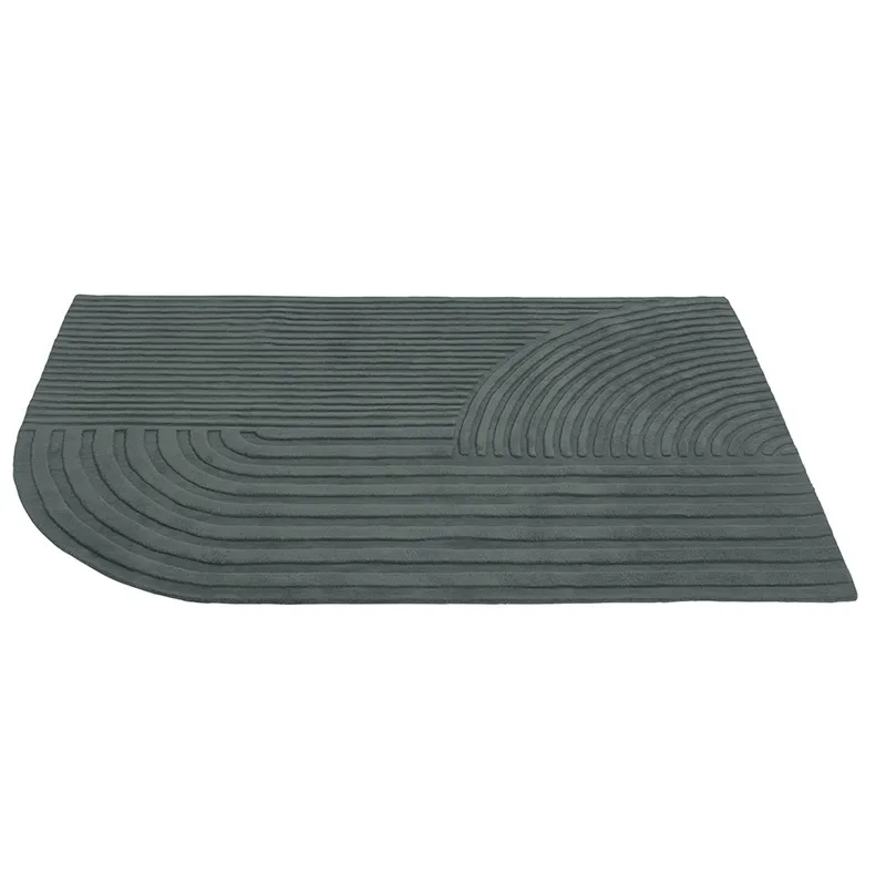 Relevo Teppich 170 x 240 cm - Dark Green von Muuto – Produktfoto
