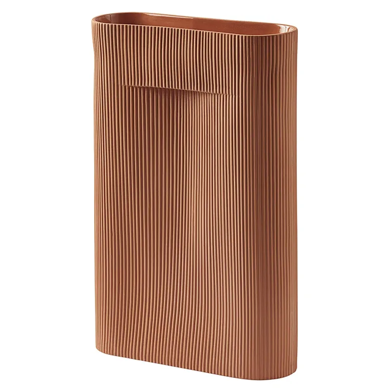 Ridge Vase H: 48,5 cm Terracotta von Muuto – Produktfoto