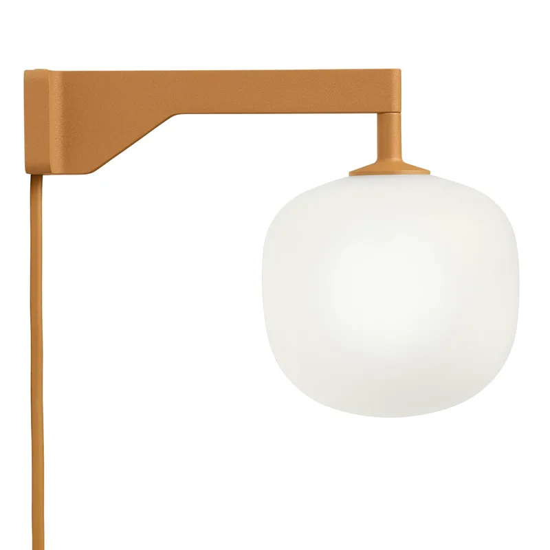 Rime Wandleuchte Orange by Muuto – product photo