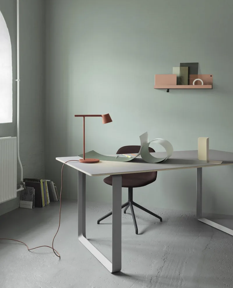 Tip Tafellamp Black by Muuto – product photo