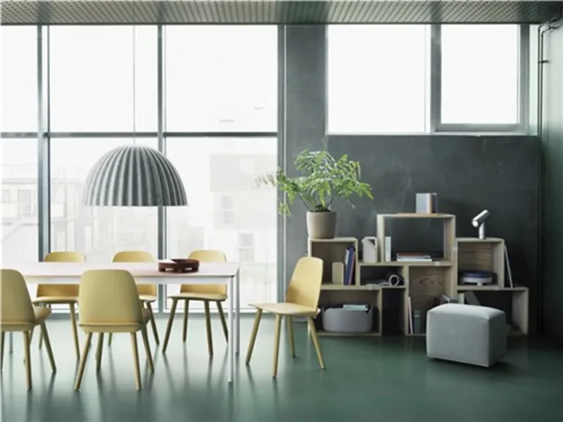 Under The Bell Hanglamp Ø82 White Melange van Muuto – productfoto