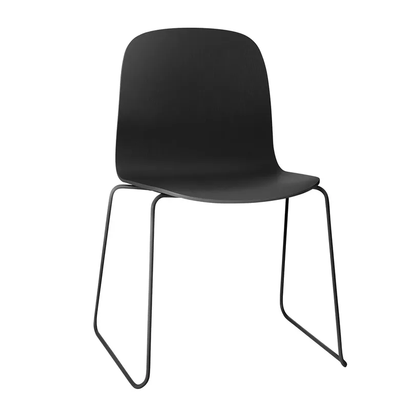 Visu Stuhl mit Kufengestell Black-Black by Muuto – product photo