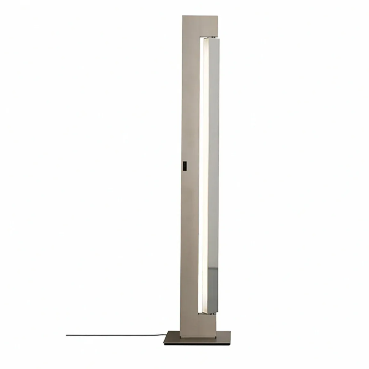 Ara LED Vloerlamp by Nemo Lighting – product photo
