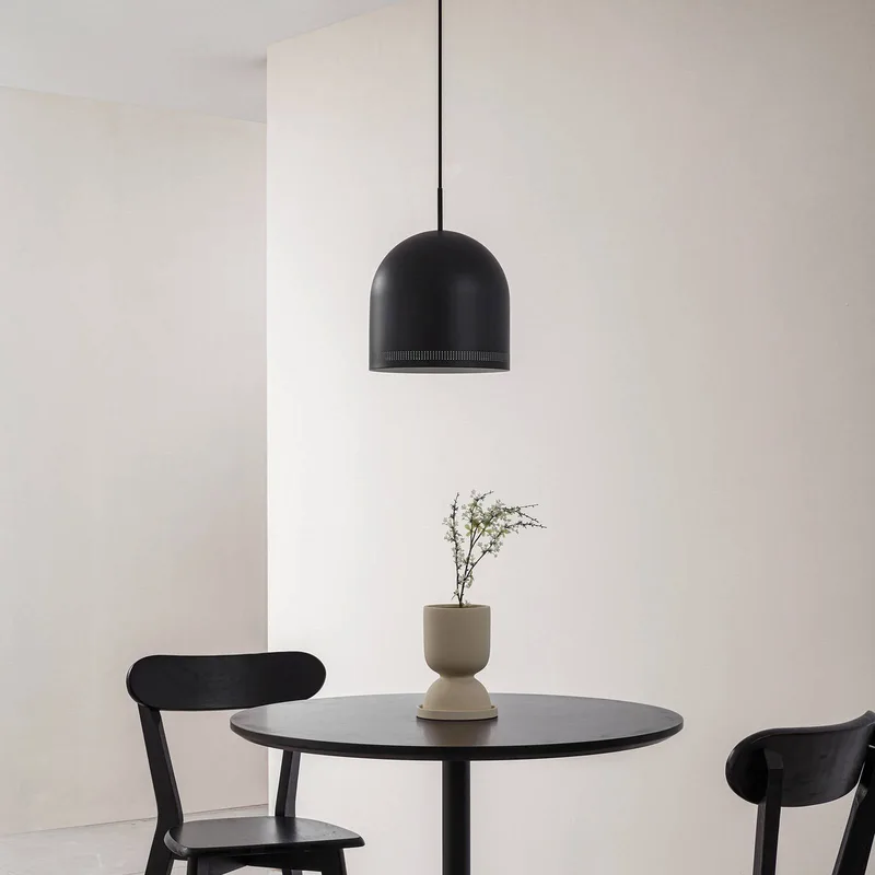 hanglamp Oura, Ø 25 cm, zwart, ijzer, E27 van NOLA in Zwart mat, Wit – productfoto 3 van 5
