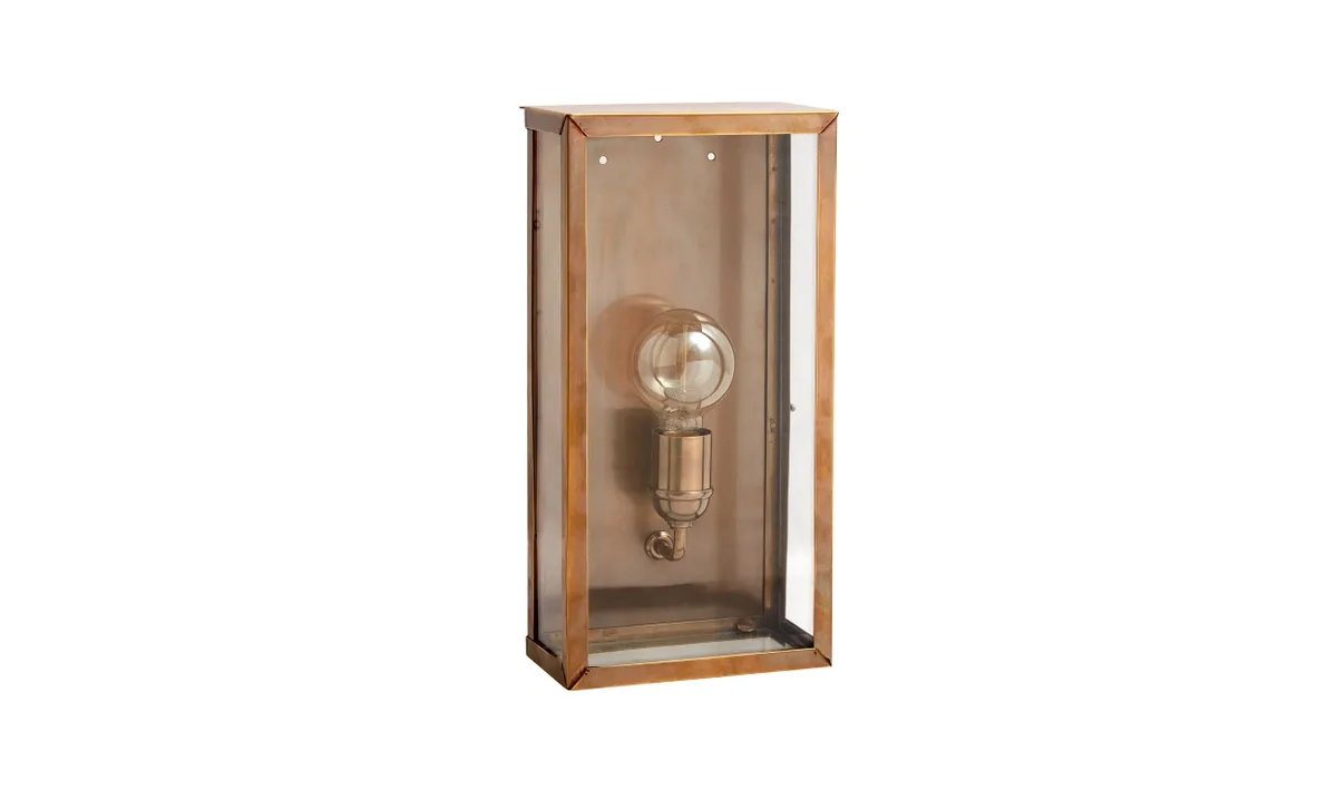 EOS Vägglampa Ute Mässing von Nordal – Produktfoto