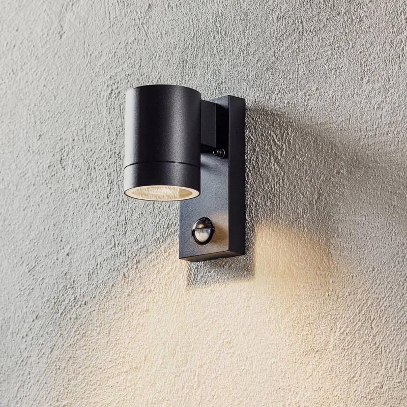 Buitenwandlamp Tin Maxi sensor von Nordlux in Zwart – Produktfoto