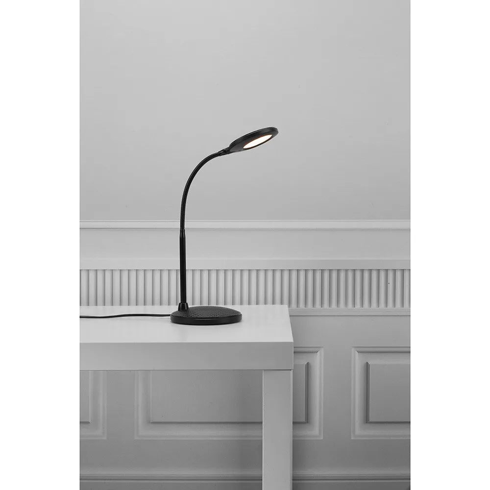 Dove LED-tafellamp, zwart, 5,4W, 340lm, warm wit, 3000K, flexibel verstelbaar met schakelaar van Nordlux – productfoto