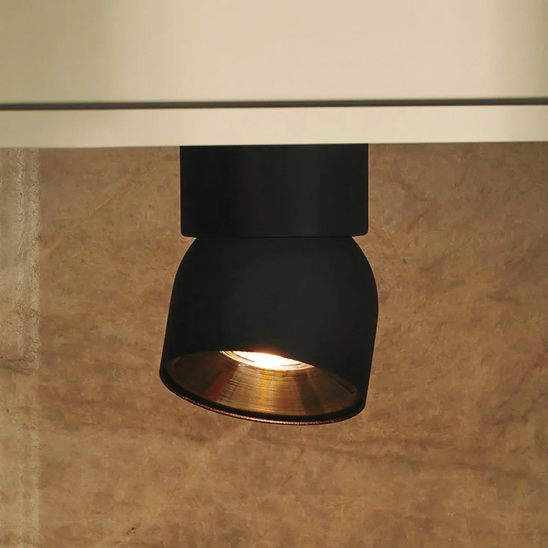 Downlight Pitcher, zwart/messing, 1-lamp, metaal, GU10 von Nordlux in Zwart, messing – Produktfoto
