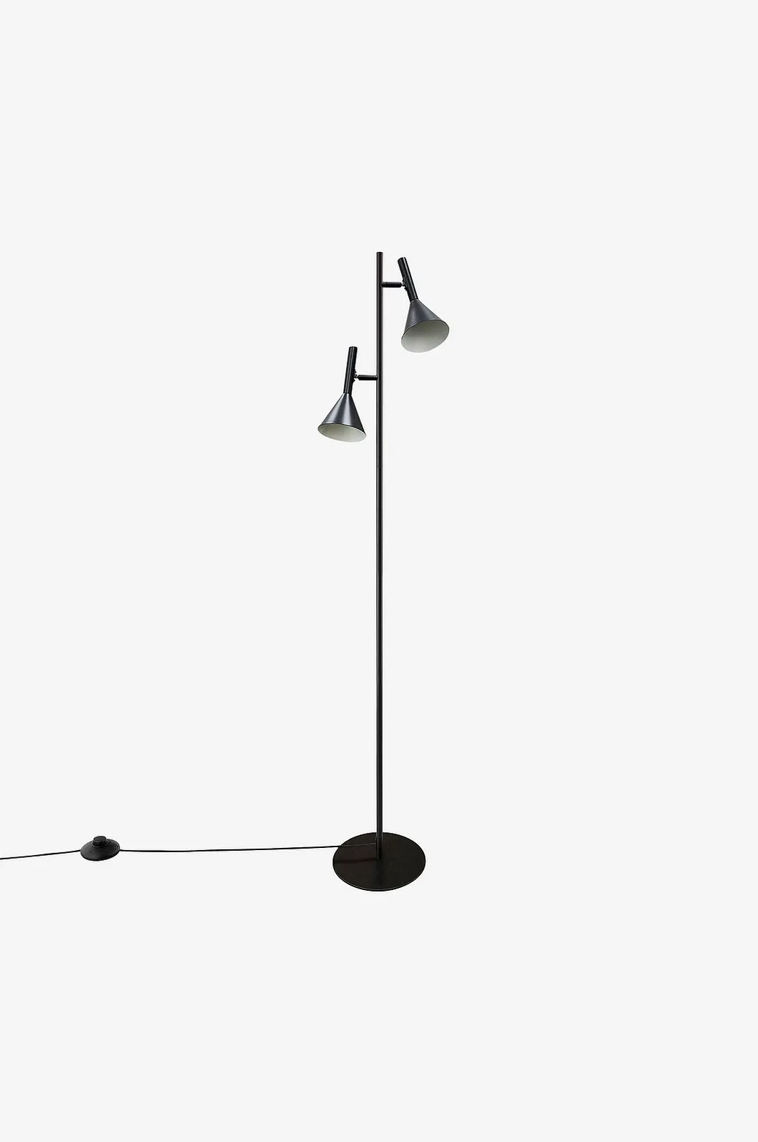 Golvlampa Kelvis - Golvlampor - Från Homeroom van Nordlux in Zwart – productfoto