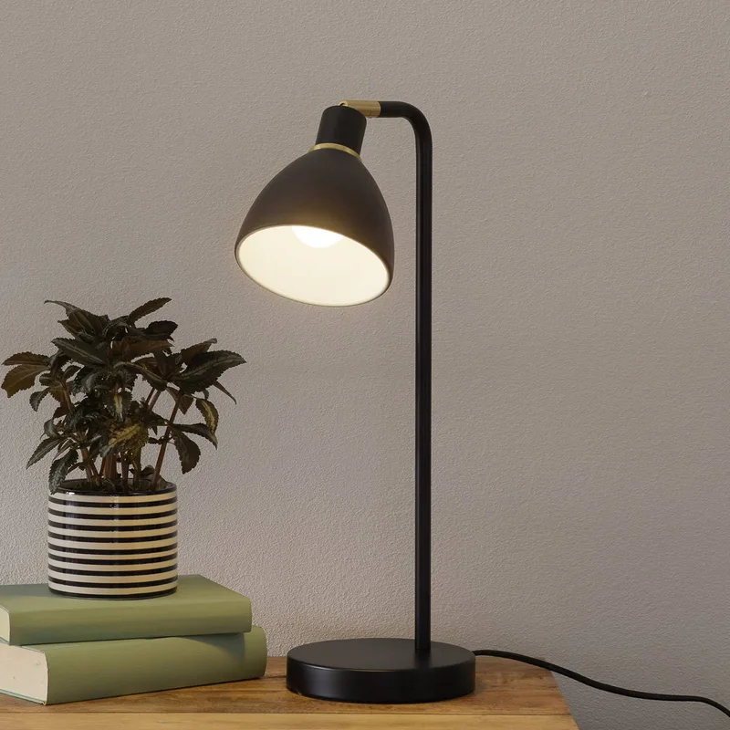 Hedendaagse tafellamp Ray voor het bureau von Nordlux in Zwart, messing – Produktfoto