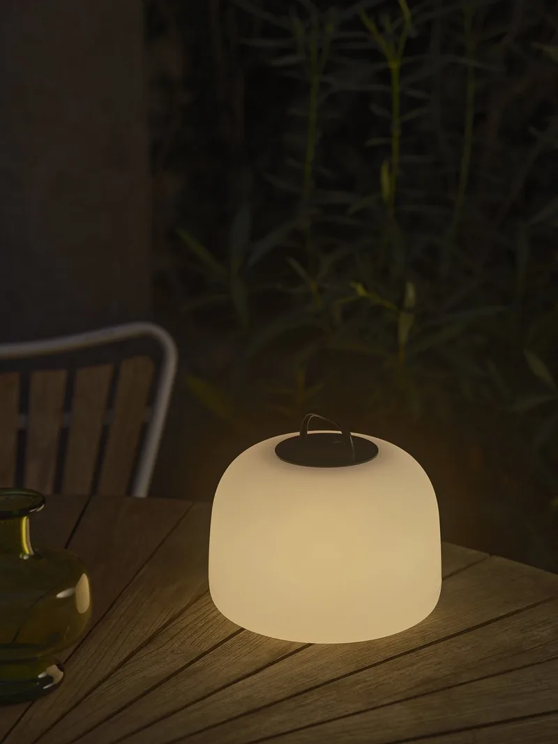 Kettle To Go 22-batterijlamp-zwart/wit by Nordlux in Wit – product photo