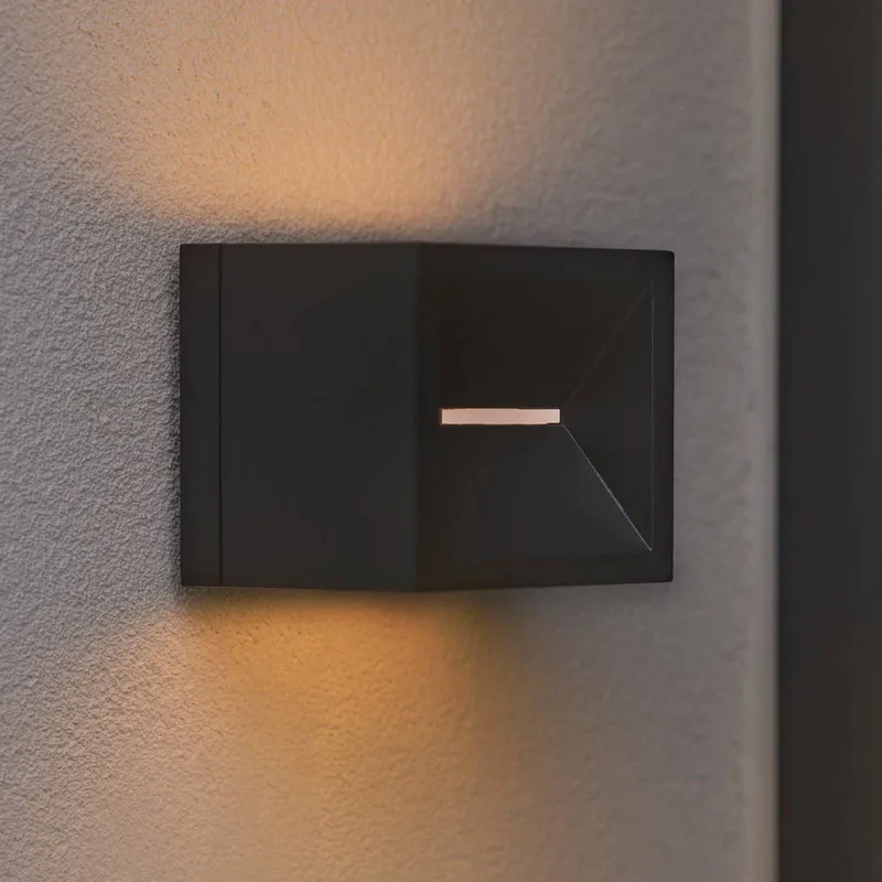 LED buiten wandlamp Rivo, metaal, IP54, up/down van Nordlux in Zwart – productfoto