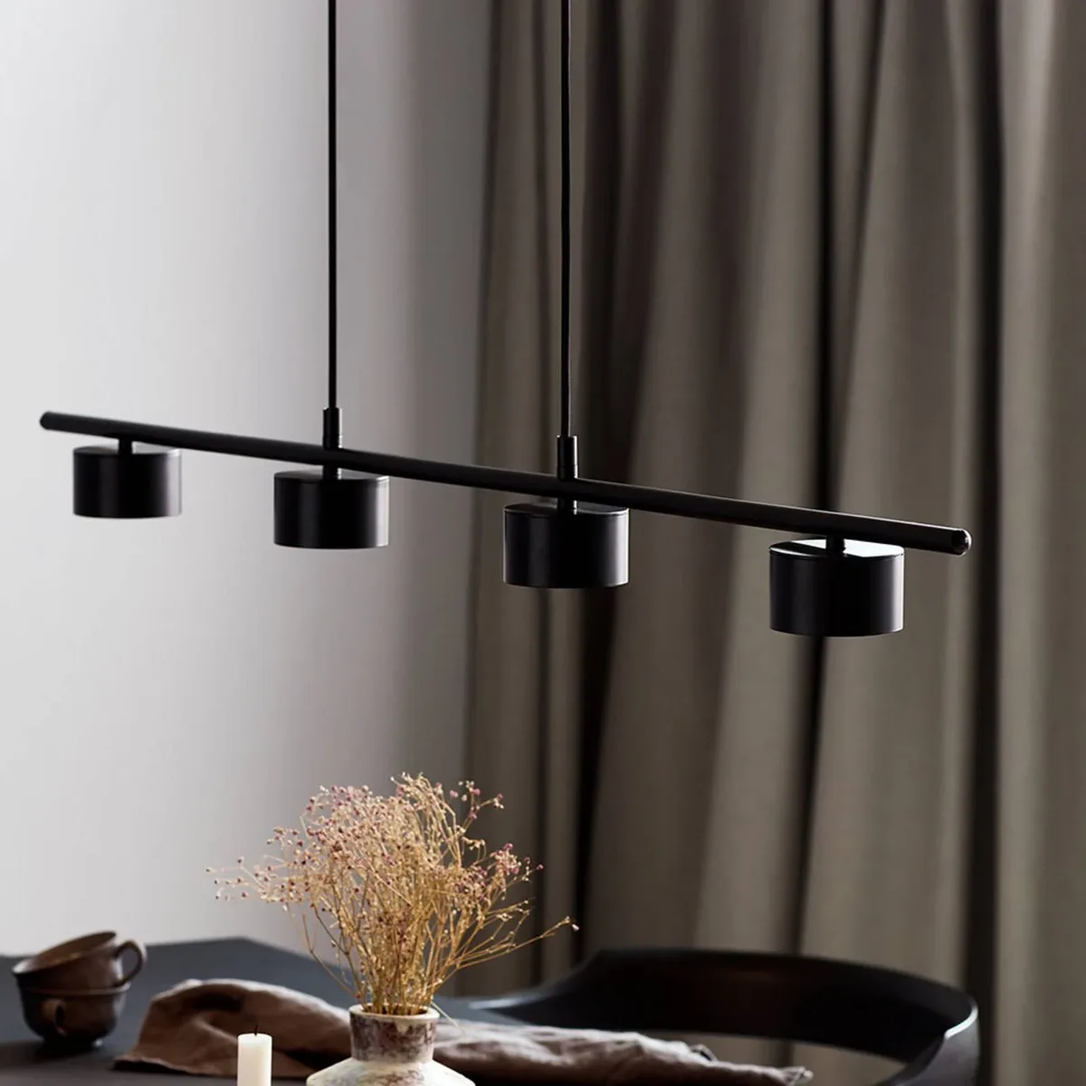 LED hanglamp Clyde, 4-lamps, lengte 115 cm de Nordlux en Noir – photo du produit