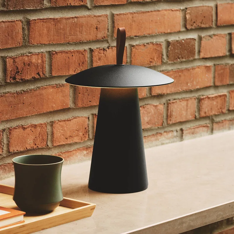 LED tafellamp Ara To-Go, aluminium by Nordlux in Zwart – product photo