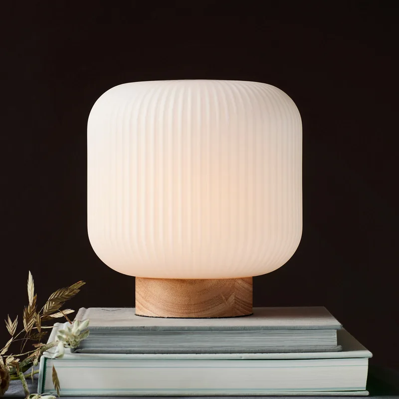 Milford Taffellamp Ash/Opal - Nordlux - Woonkamer - Scandinavisch - Glas - Met lampenkap by Nordlux – product photo