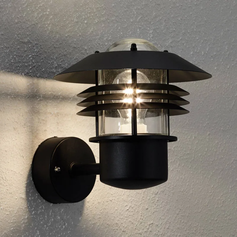 Prachtige buitenwandlamp Vejers in zwart von Nordlux in Zwart, helder – Produktfoto