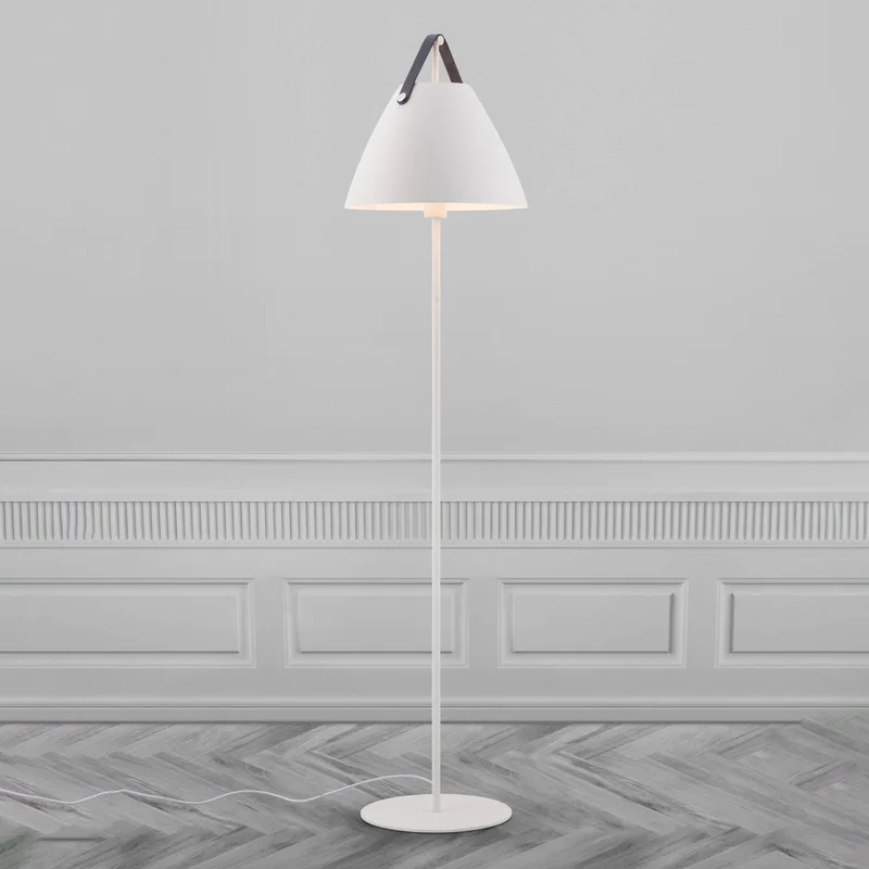 Vloerlamp Strap van metaal met leren band van Nordlux in Wit – productfoto 4 van 5